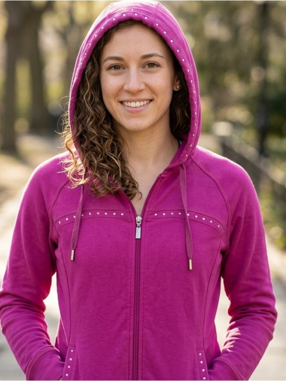 Alia Zip-Front Hooded Sweatshirt in Magenta